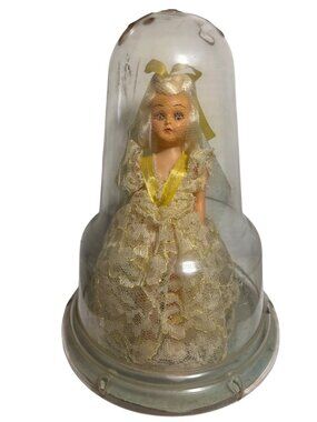 A & H Bridal Doll Yellow Lace Veil & Dress Original Dome Case Sleepy Eyes 7.5"
